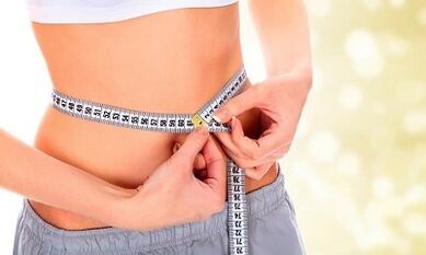 Métodos para perder peso nunha semana en coxas e estómago